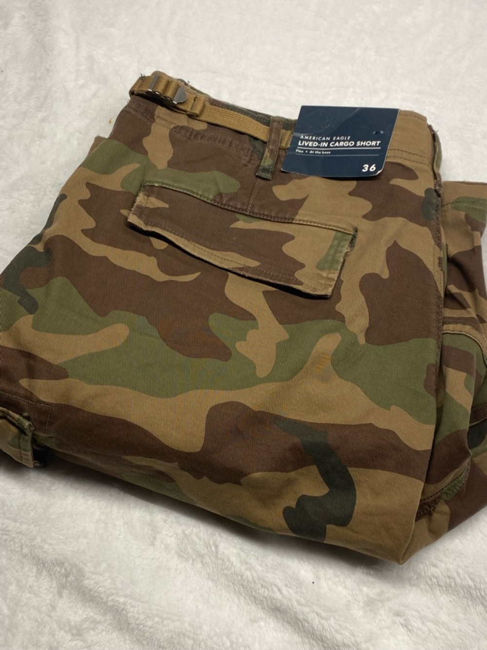 american eagle lived in cargo shorts Camo Size 36 Nwt